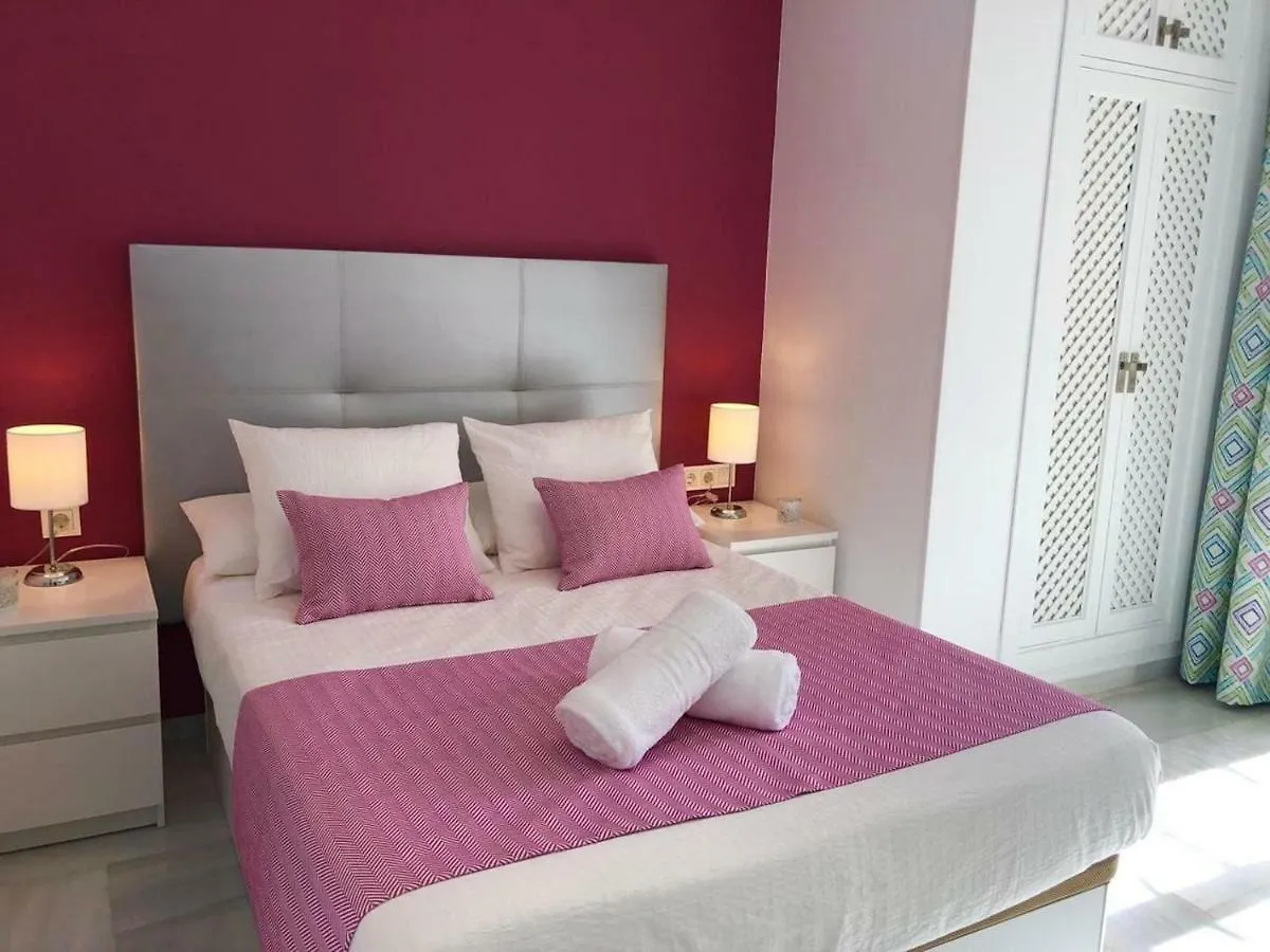VIVE BENALMÁDENA Apartamento LUXE PUERTO MARINA, Primera Línea de Playa Benalmádena